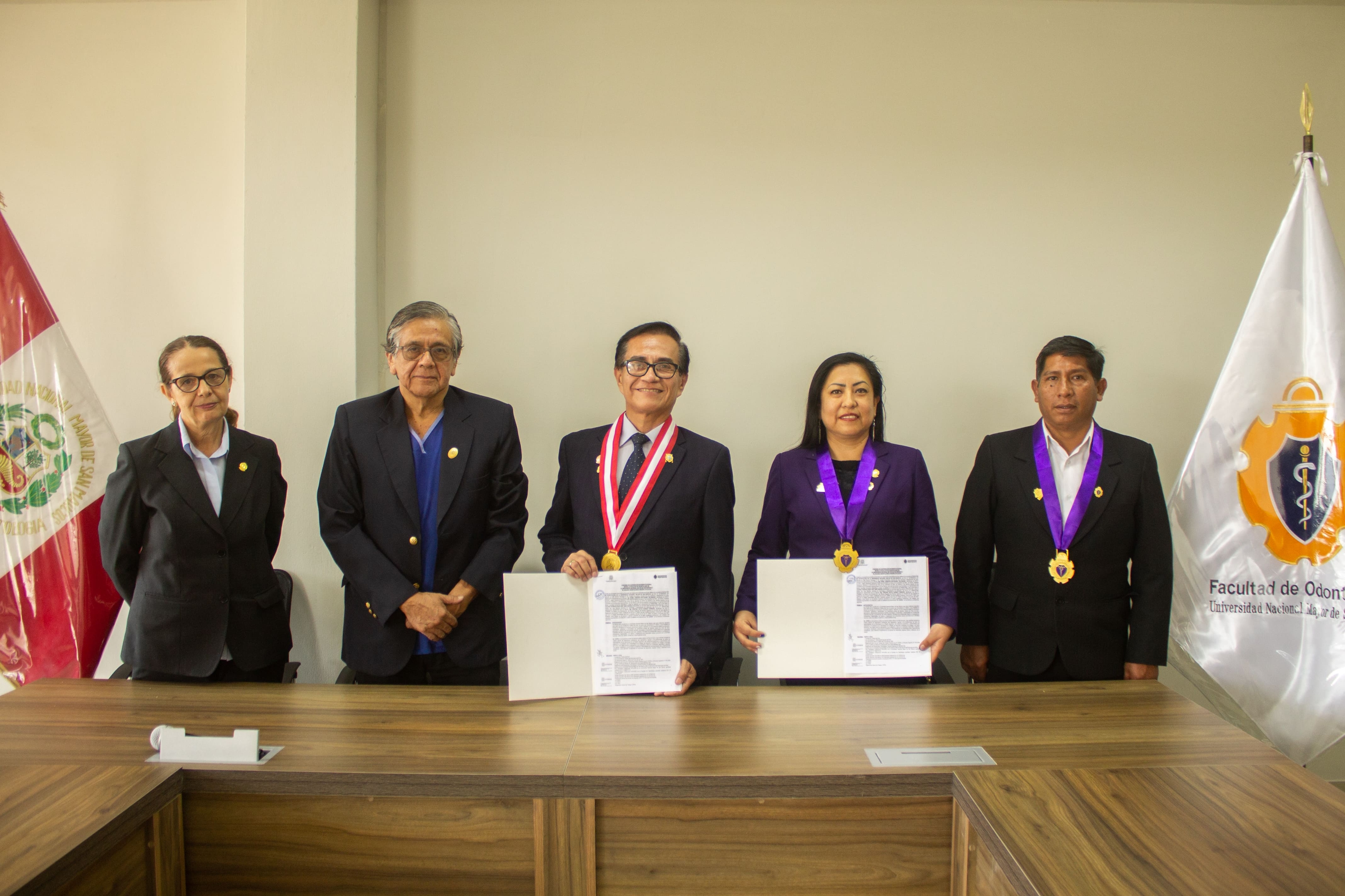 Firma de convenio con el Colegio Odontológico del Perú-Región Ayacucho permitirá descentralizar los programas de posgrado de Facultad de Odontología de la UNMSM